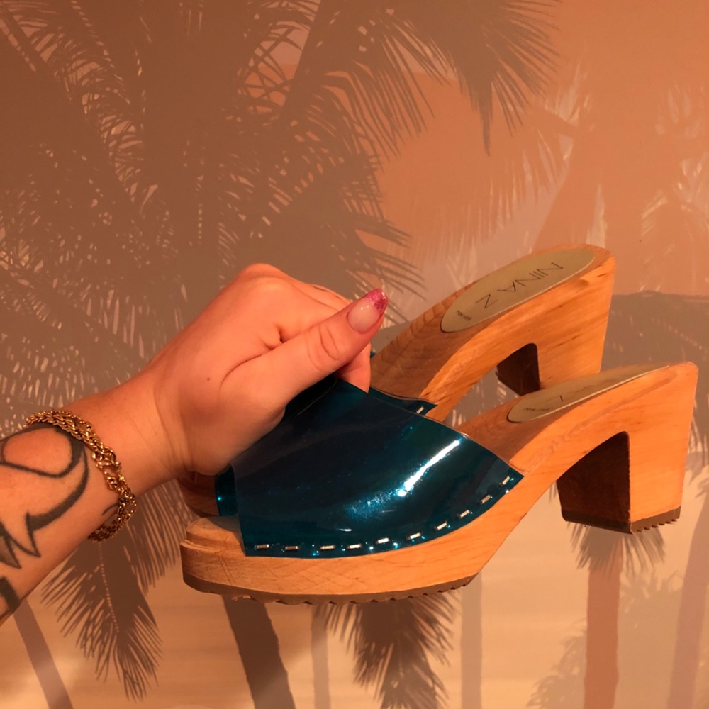 NINAZnyc pvc sandal clog